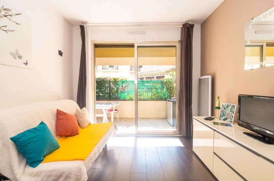 Pause Riviera Avec Terrasse, A 300 Metres De La * Cannes