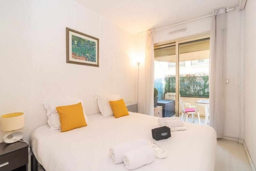 Apartment Pause Riviera Avec Terrasse, A 300 Metres De La Cannes